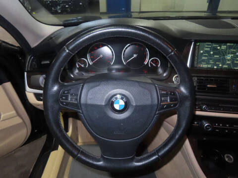 2014 BMW 5 Series 528i