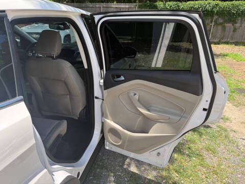 2019 Ford Escape SE