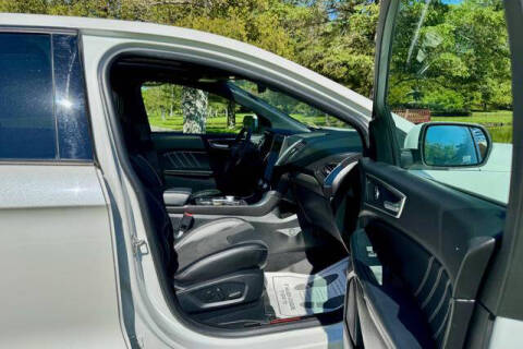 2021 Ford Edge ST