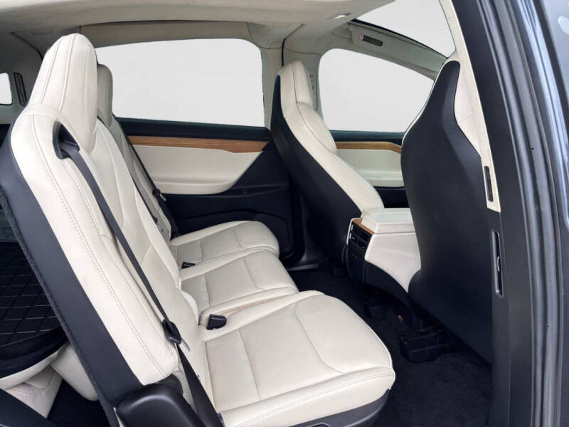 2019 Tesla Model X