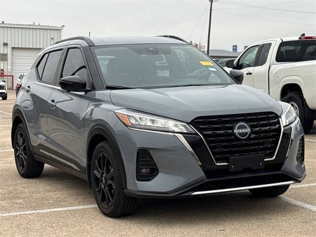 2024 Nissan Kicks SR