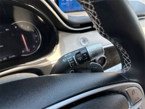 2024 Genesis GV70 2.5T Standard