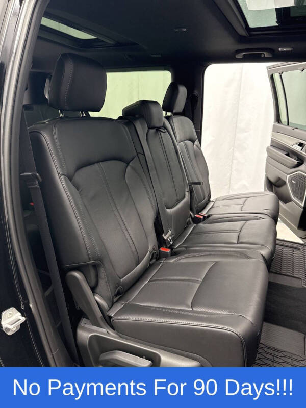 2025 Jeep Wagoneer L Series III