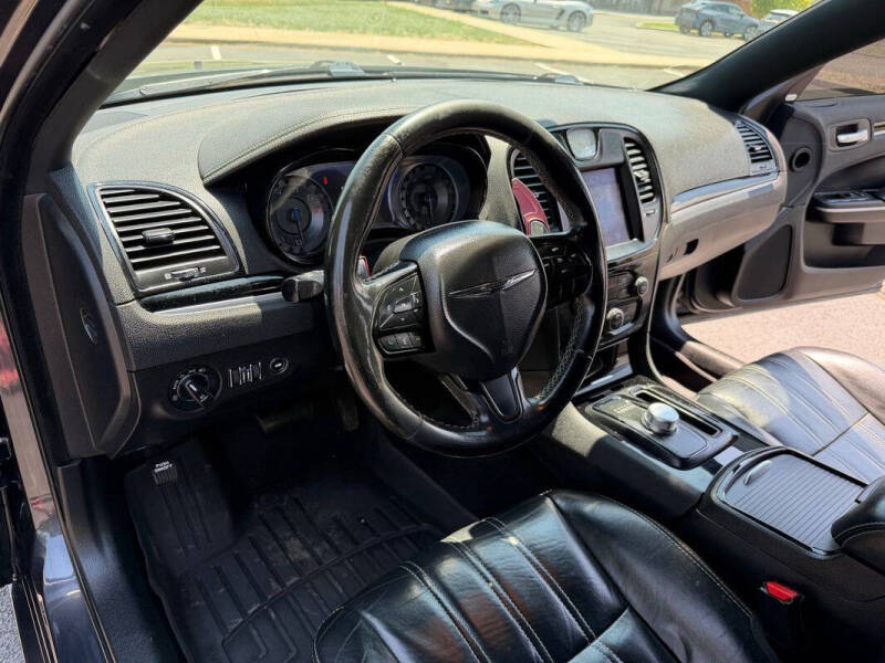 2019 Chrysler 300 S