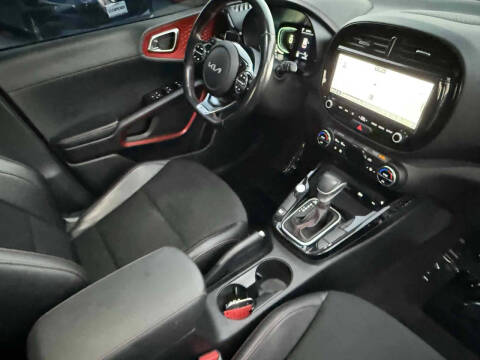 2023 Kia Soul GT-Line