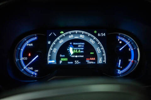 2024 Toyota RAV4 Hybrid SE