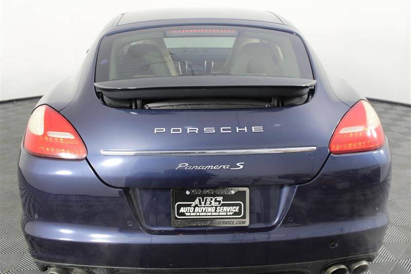 2011 Porsche Panamera