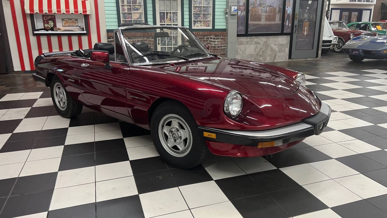 1986 Alfa Romeo Spider 22