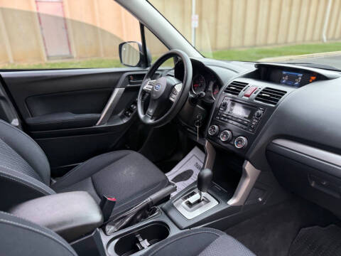 2015 Subaru Forester 2.5i