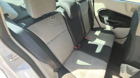 2012 Ford Fiesta S