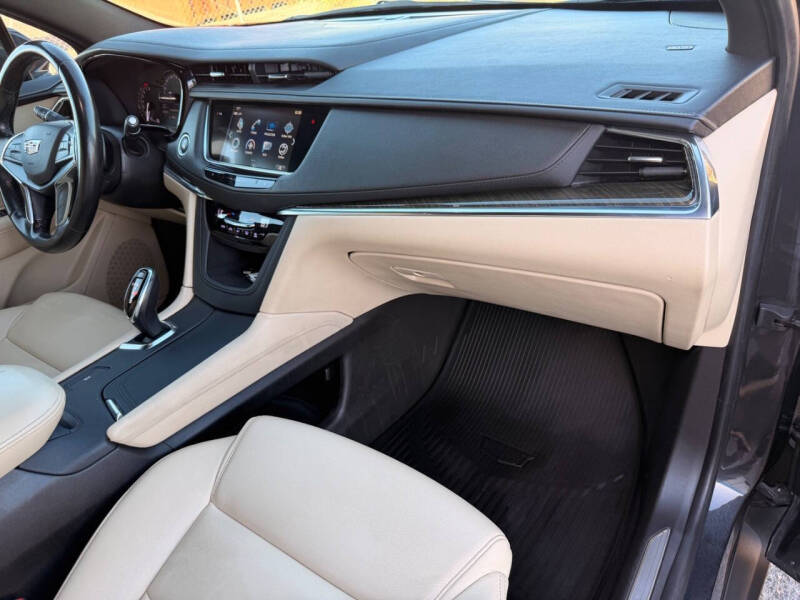 2019 Cadillac XT5