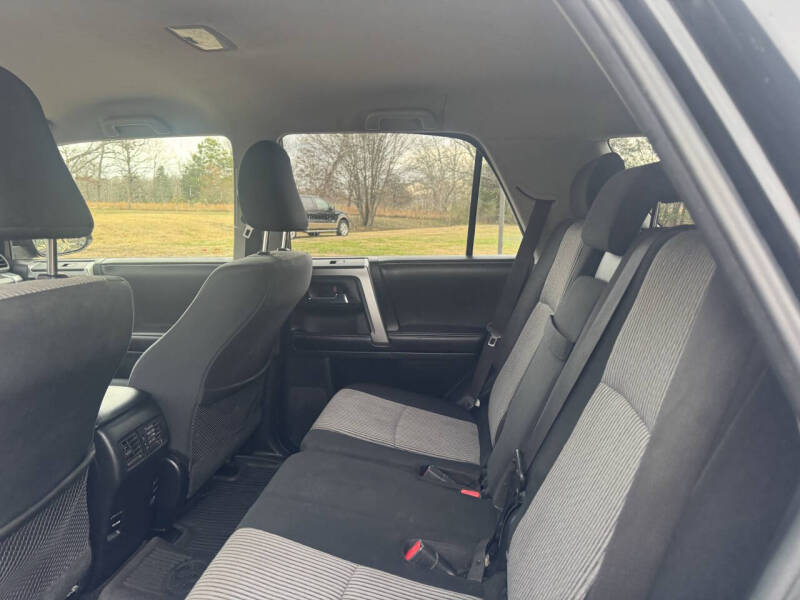 2017 Toyota 4Runner SR5