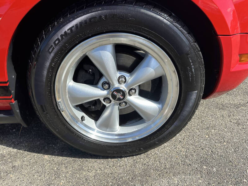 2008 Ford Mustang V6 Deluxe