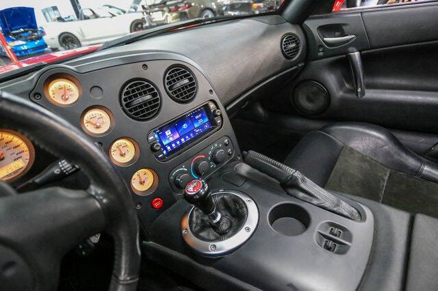 2003 Dodge Viper SRT-10