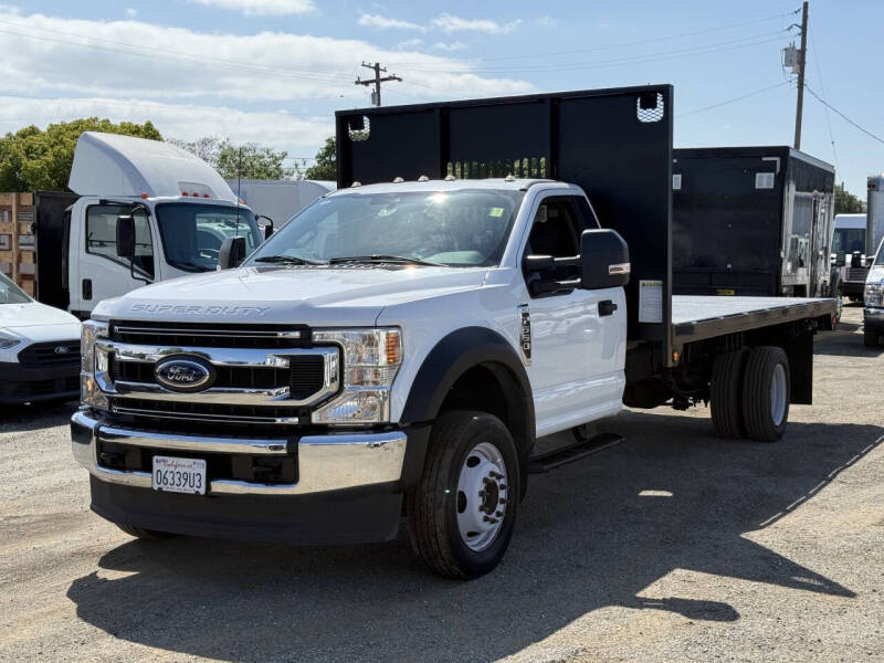 2022 Ford F-550 Super Duty Chassis Cab