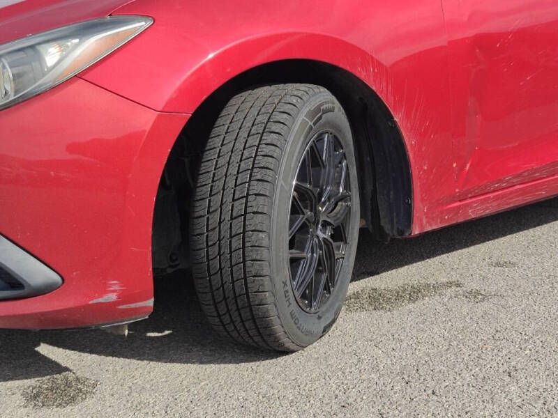 2014 Mazda MAZDA3 i SV