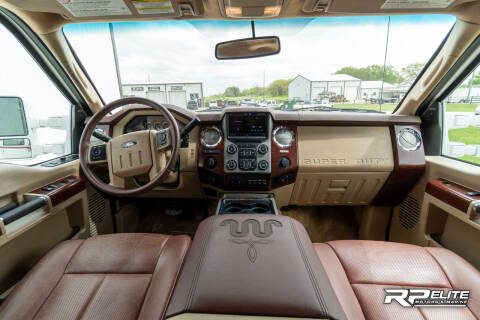 2016 Ford Excursion