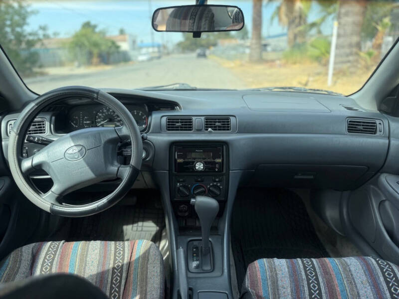 2000 Toyota Camry CE