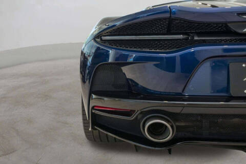 2023 McLaren GT