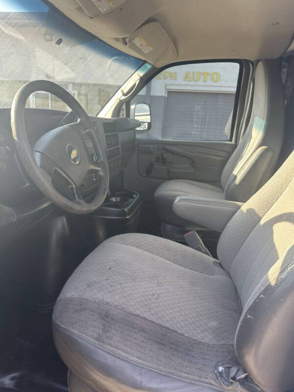 2010 Chevrolet Express 2500