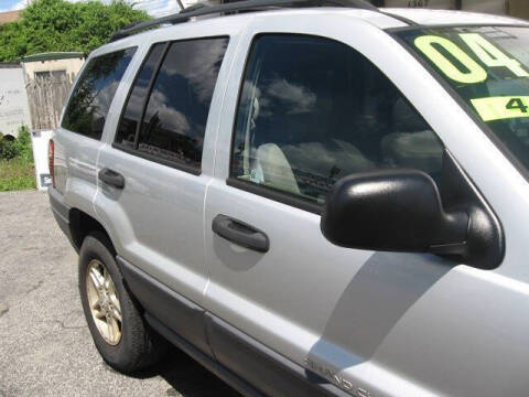 2004 Jeep Grand Cherokee Laredo