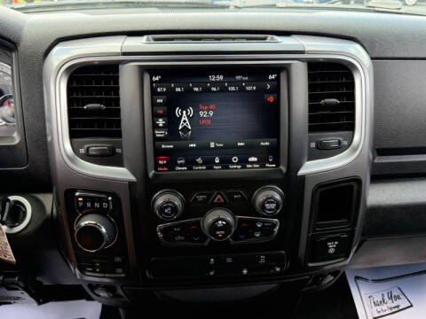 2021 RAM 1500 Classic SLT