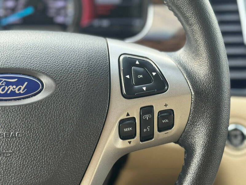 2019 Ford Taurus Limited