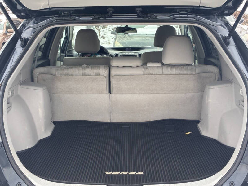 2013 Toyota Venza LE