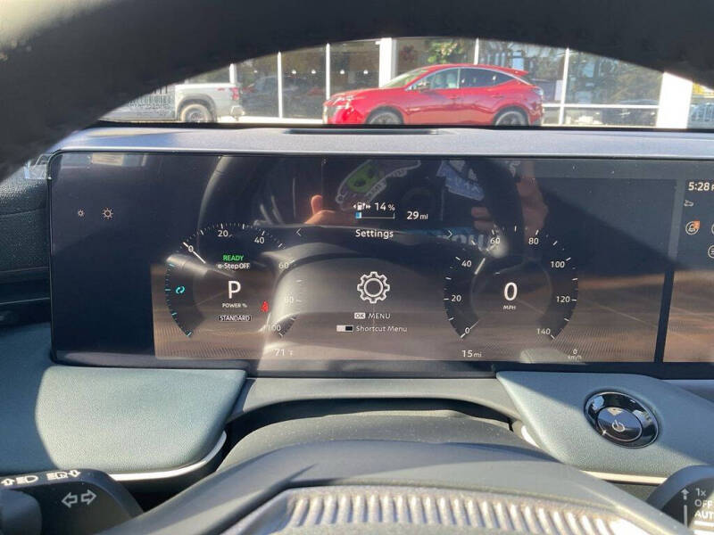 2026 Nissan LEAF Platinum+