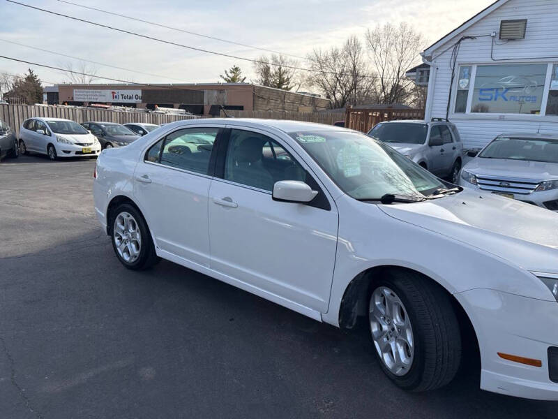 2010 Ford Fusion SE photo 3