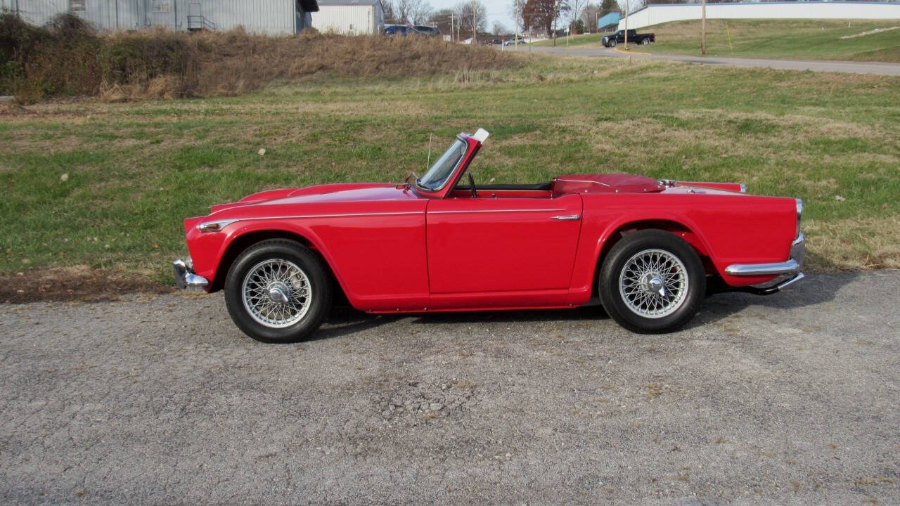 1967 Triumph TR4 2