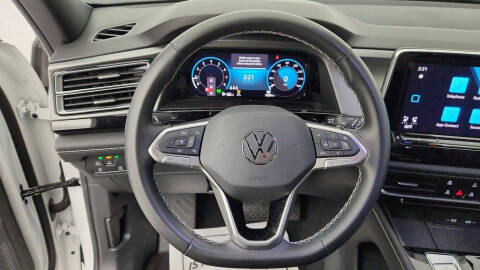 2024 Volkswagen Atlas Cross Sport SE