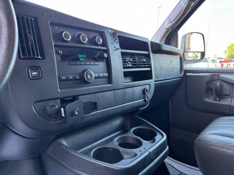 2014 Chevrolet Express 2500