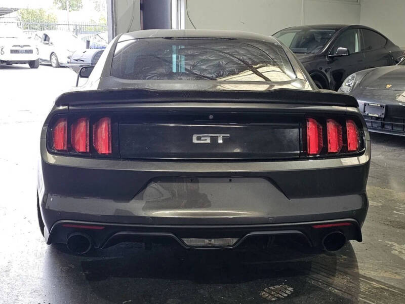 2017 Ford Mustang GT Premium