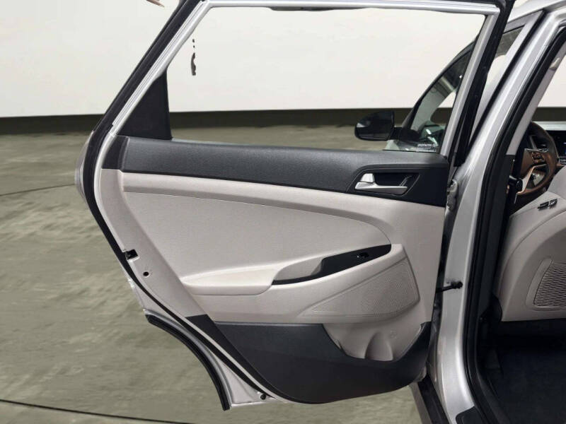 2018 Hyundai Tucson SE