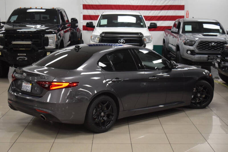 2021 Alfa Romeo Giulia Sprint