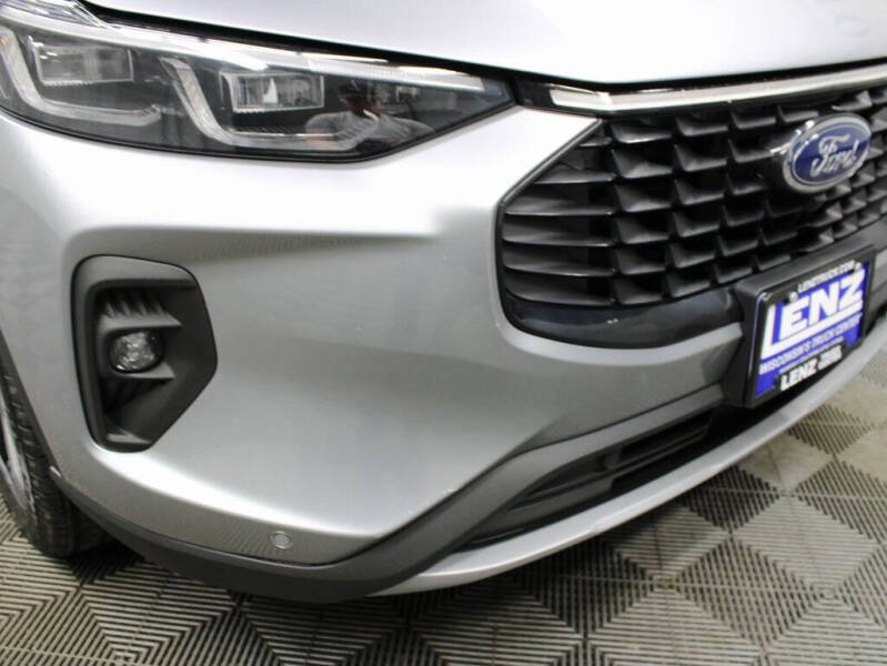 2024 Ford Escape Platinum