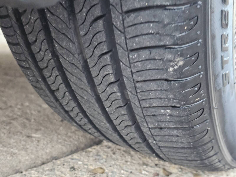 2014 Toyota Prius Five