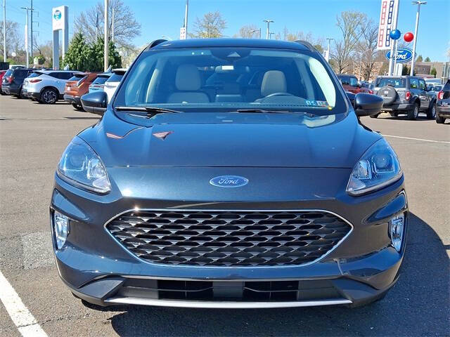 Used 2022 Ford Escape SEL with VIN 1FMCU9CZXNUA93444 for sale in Philadelphia, PA
