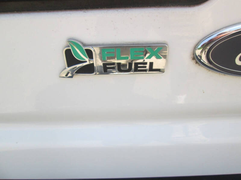 2010 Ford E-Series E-350 SD XL