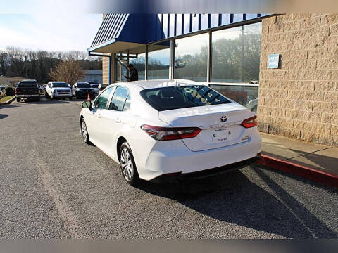 2023 Toyota Camry Hybrid LE