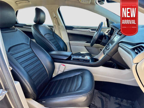 2019 Ford Fusion Hybrid SE