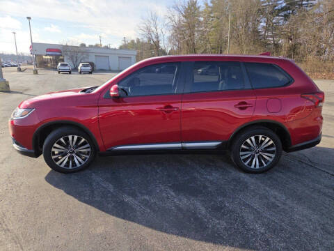 2020 Mitsubishi Outlander SE