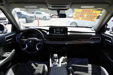 2024 Mitsubishi Outlander