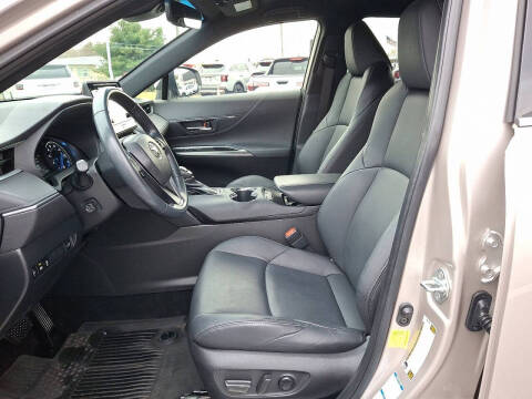 2022 Toyota Venza LE