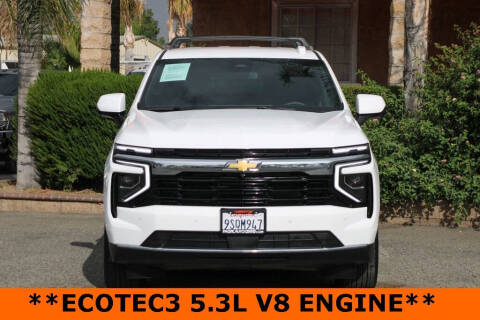 2025 Chevrolet Suburban LS