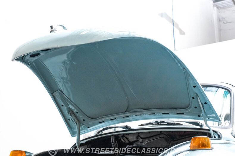 1974 Volkswagen Super Beetle