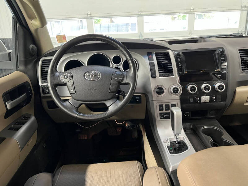 2008 Toyota Sequoia Platinum
