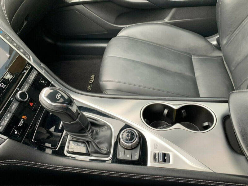 2018 Infiniti Q60