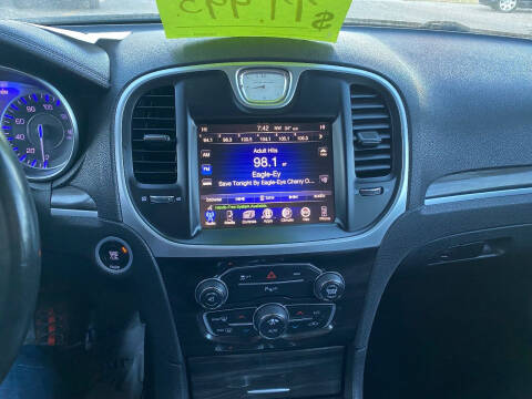 2015 Chrysler 300 Limited